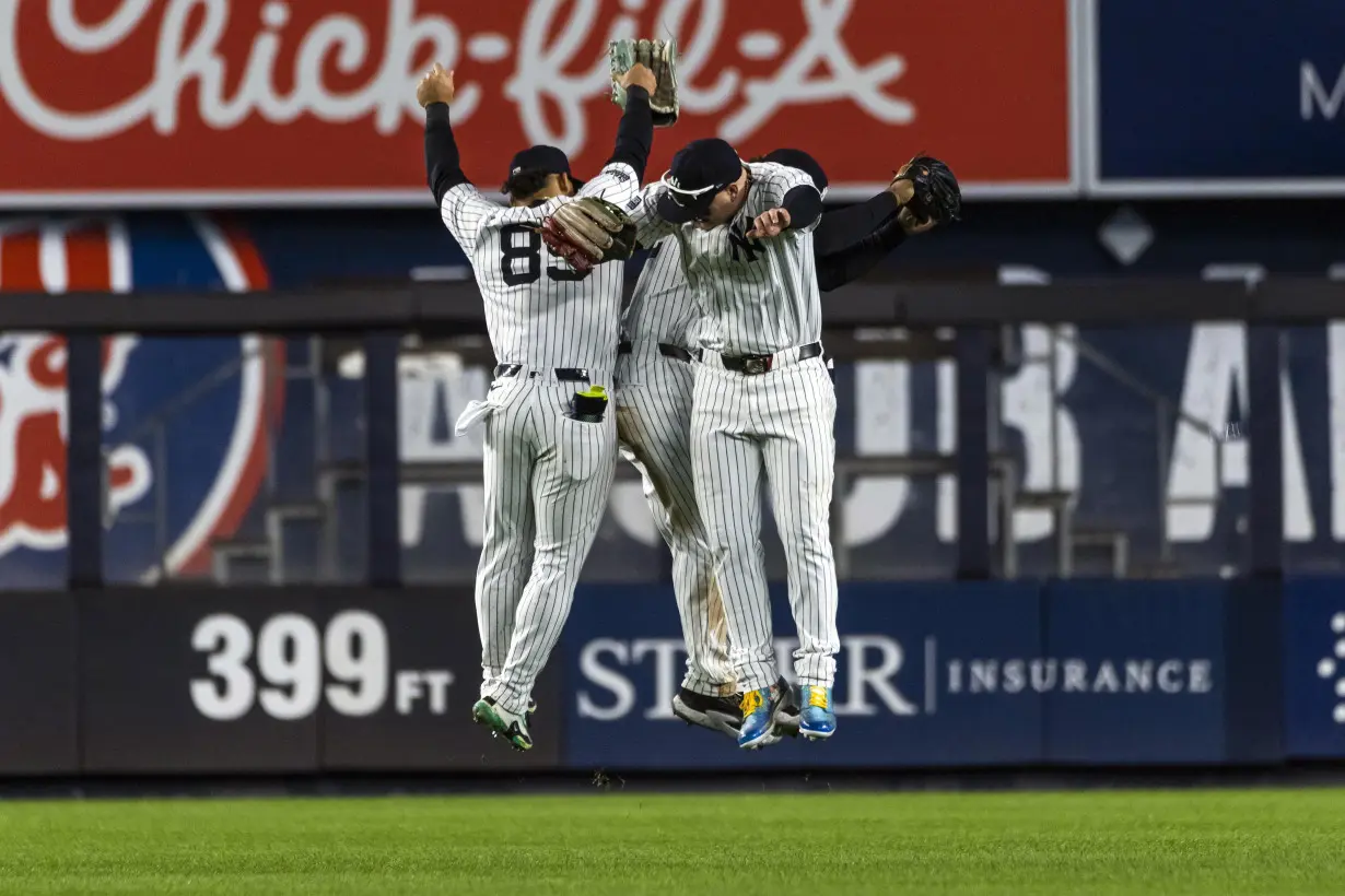 Pirates Yankees Baseball