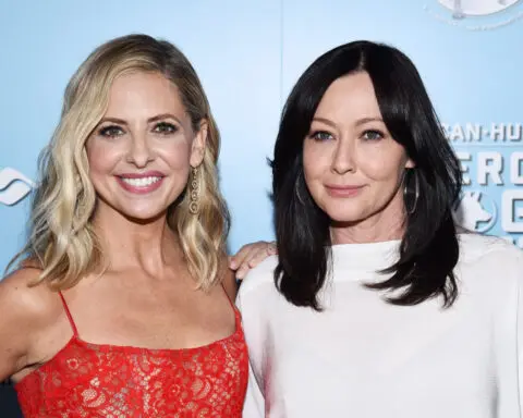 Sarah Michelle Gellar is ‘here’ to fill in for the late Shannen Doherty in potential ‘Mallrats’ sequel