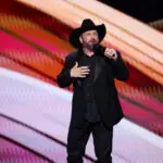 Makeup artist's lawsuit accuses Garth Brooks of rape