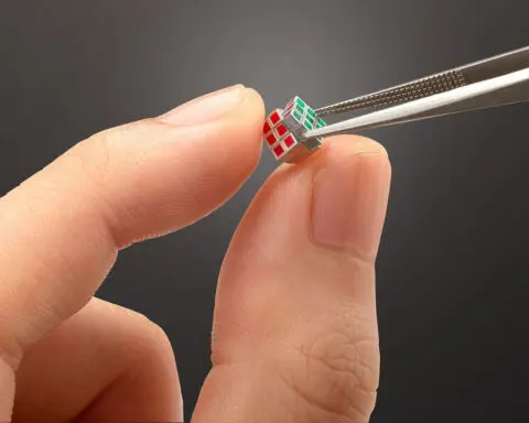 This is the world’s smallest Rubik’s Cube. And it actually works