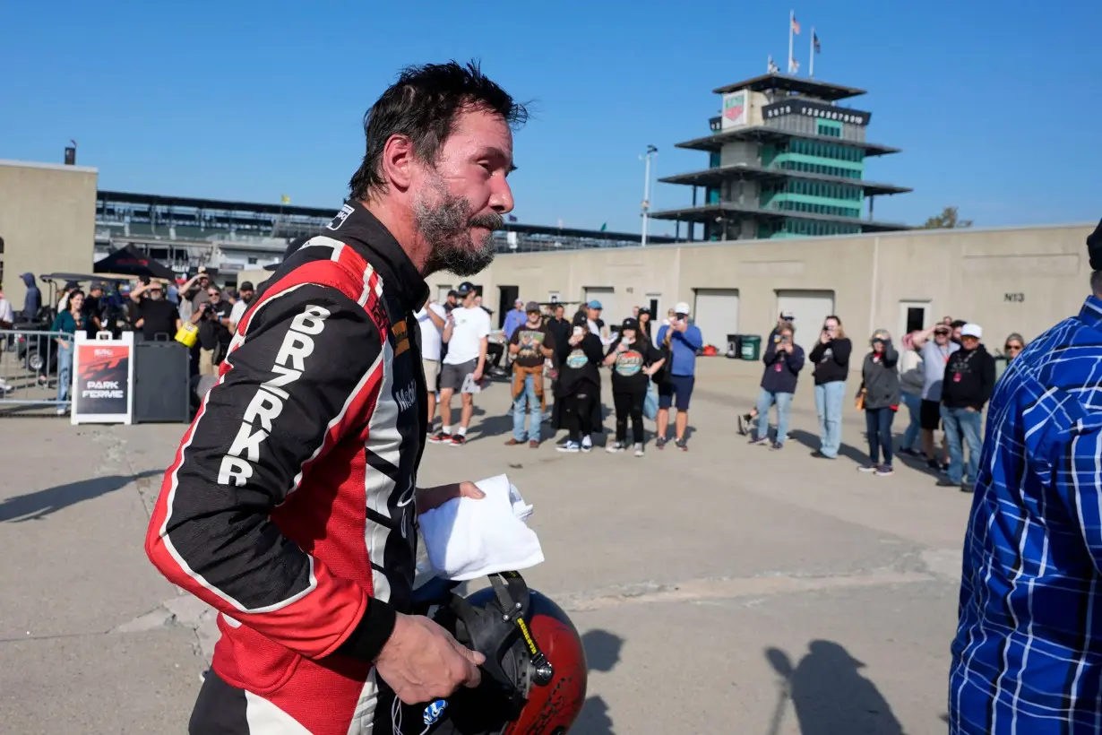 Keanu Reeves makes professional auto racing debut at Indianapolis Motor Speedway