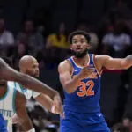 Karl-Anthony Towns scores 10 points in abbreviated preseason debut with New York Knicks