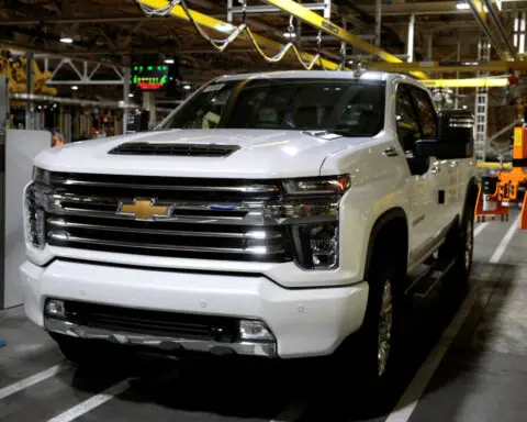 GM resumes production after hurricane-related supplier issue