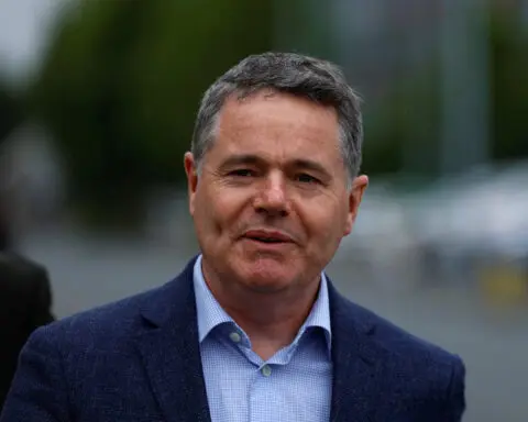 Euro zone ministers to detail joint plan on capital markets, productivity