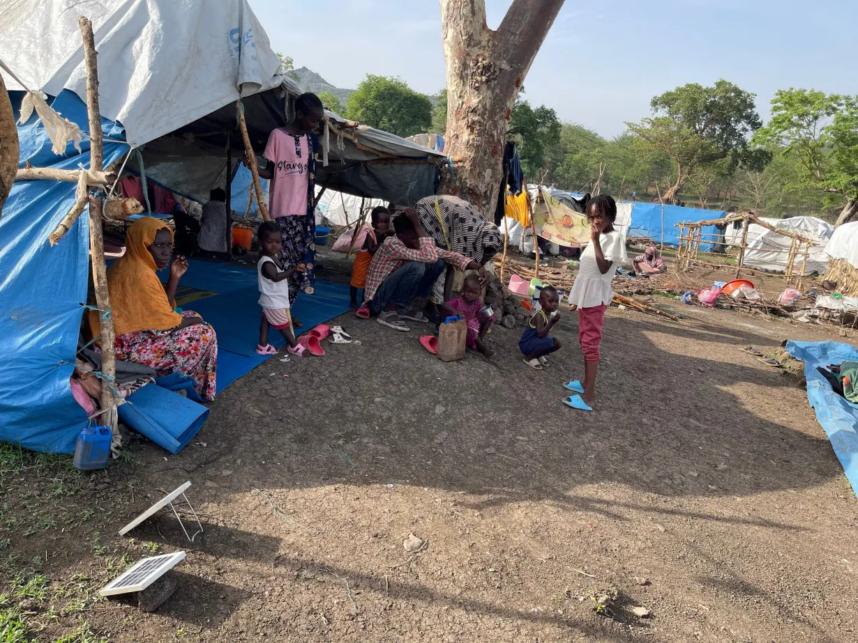 FILE PHOTO: Sudan refugees say attacks leave thousands stranded in Ethiopian forest