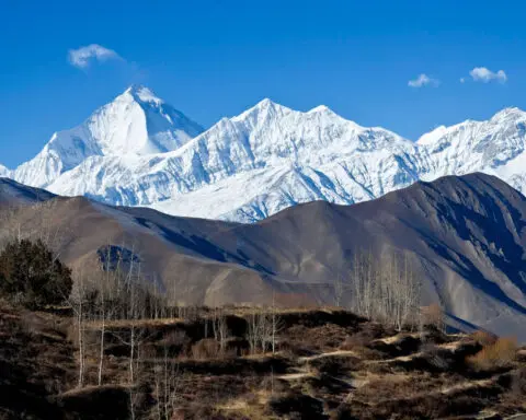 Five Russian climbers die on Nepal’s Dhaulagiri mountain