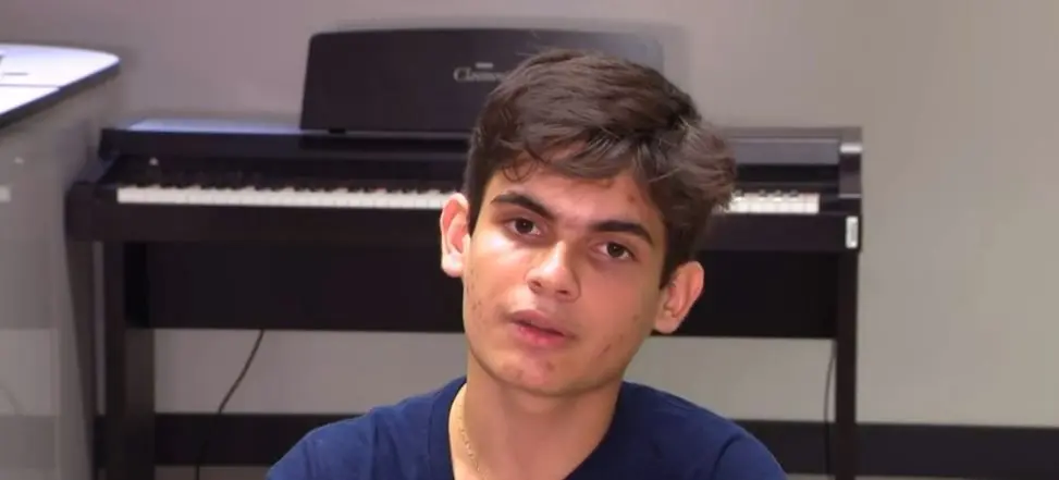 Teen brings joy of music to underprivileged children through community initiative