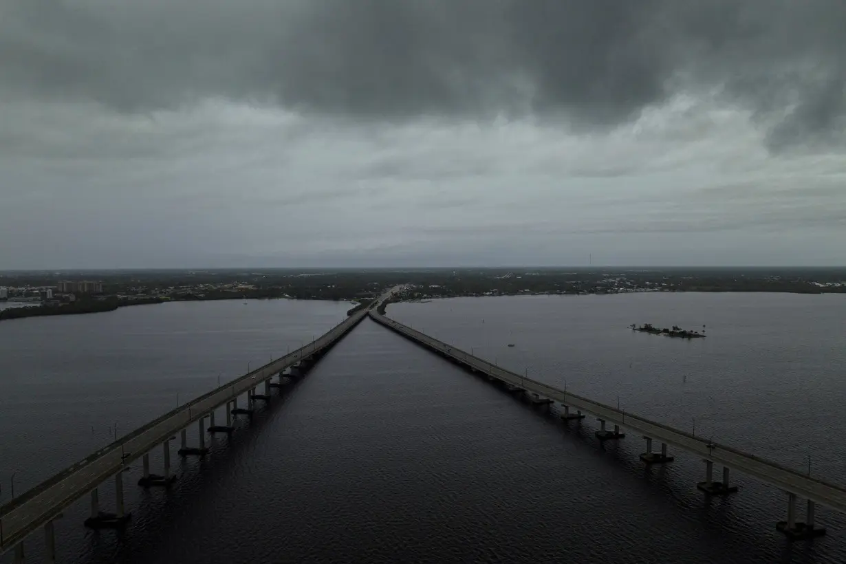 FILE PHOTO: Hurricane Milton approaches Fort Myers, Florida