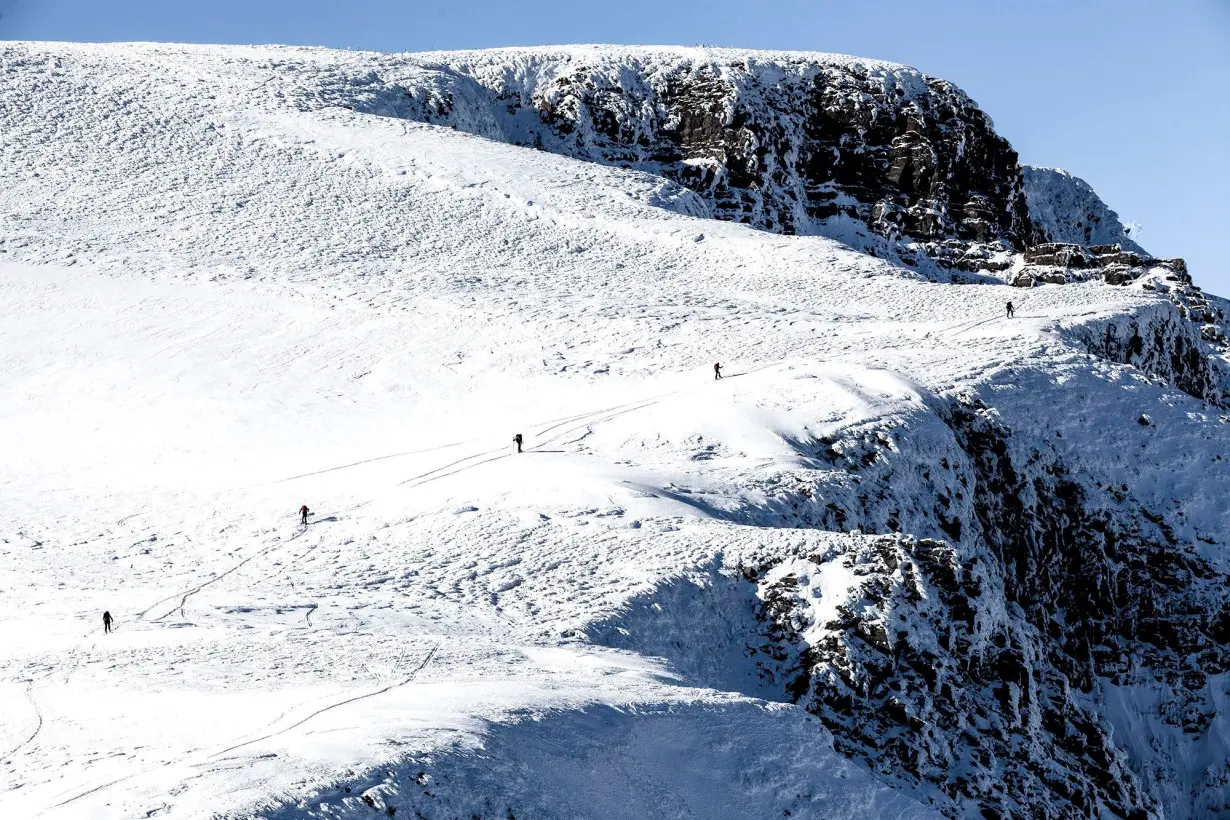 Large French ski resort to close as snow shortage leaves it struggling to build a future