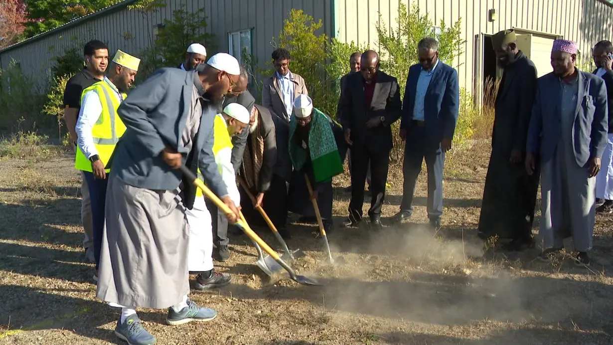 Groundbreaking held for first exclusive Muslim cemetery in Minnesota