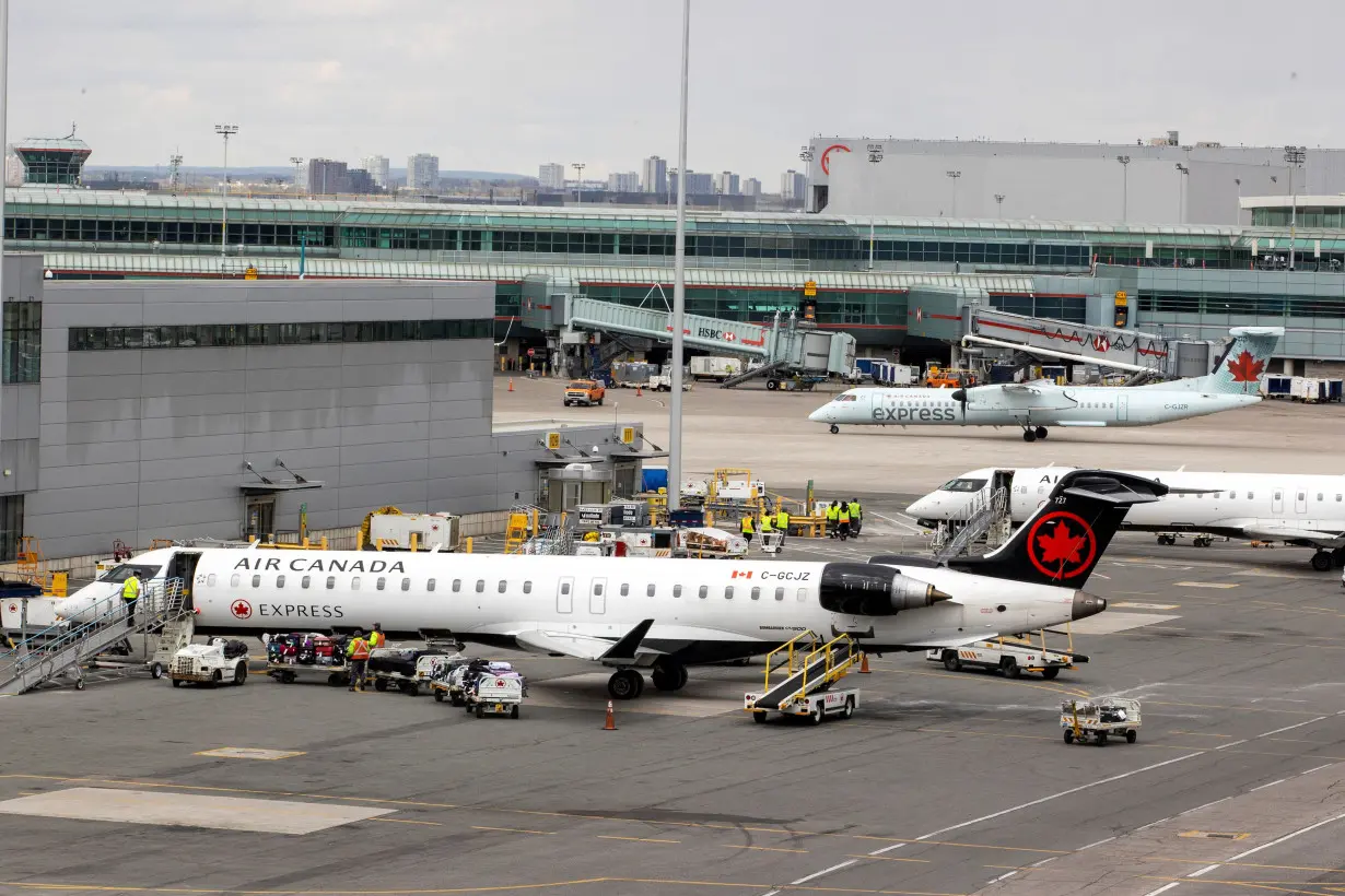 Flight attendants protest unpaid work at Toronto Pearson International Airport