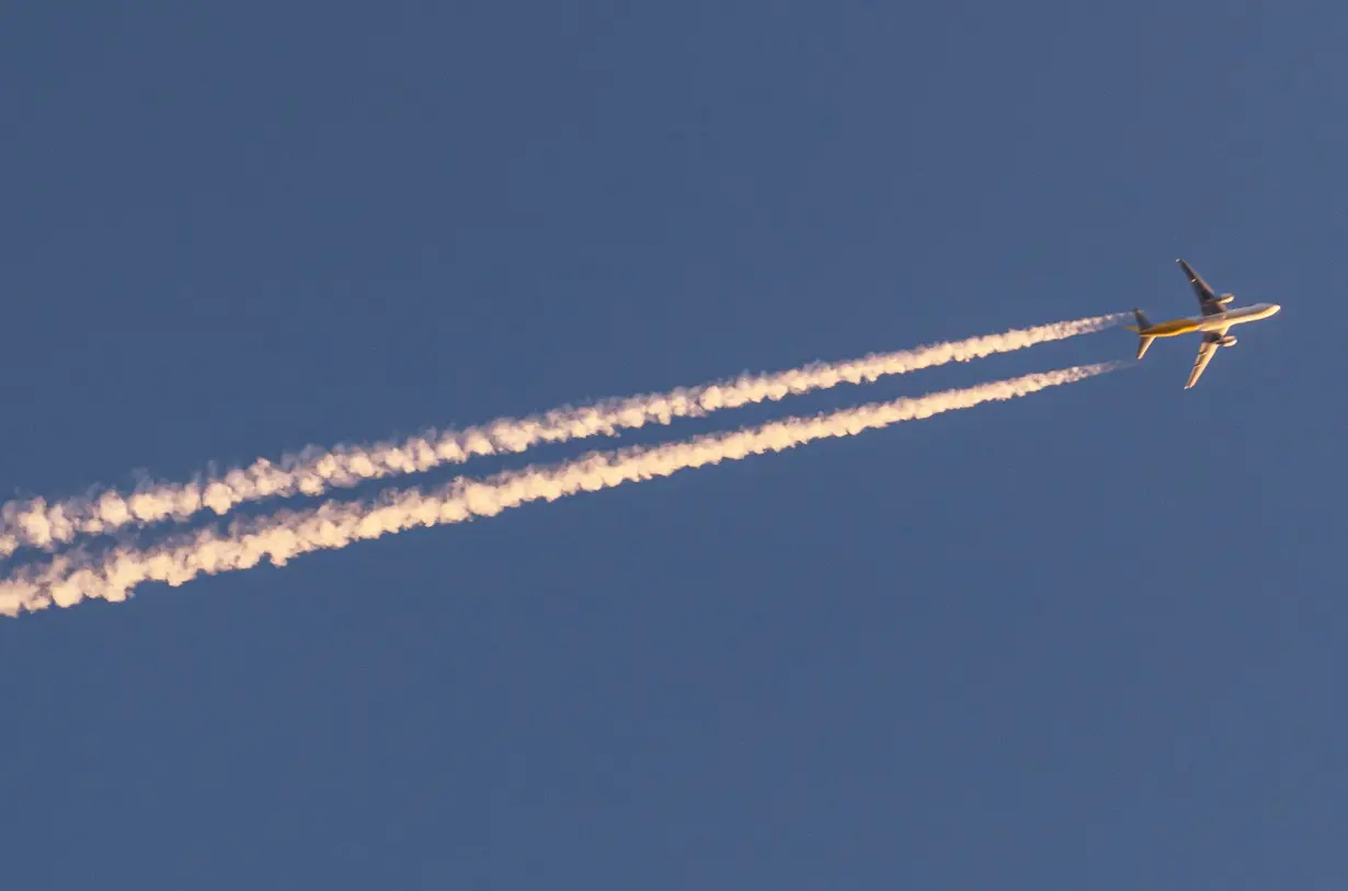 Amid hurricanes, the chemtrail conspiracy theory has its moment in the sun