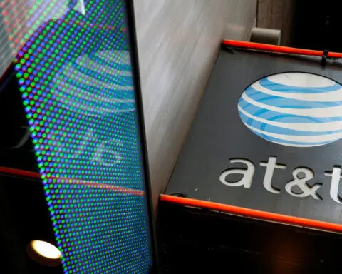 US lawmakers seek answers from telecoms on Chinese hacking report