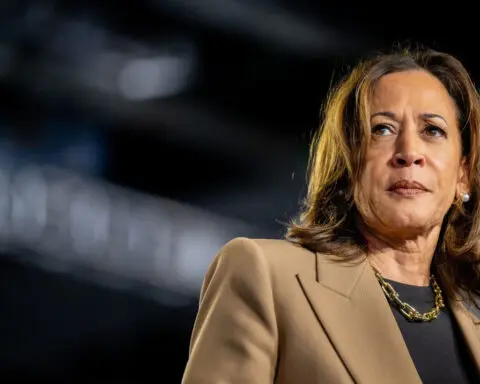 Dr. Gupta points out what’s notable about Kamala Harris’ health report