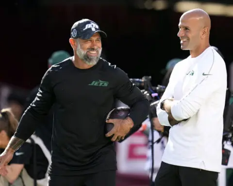 Jets' Jeff Ulbrich once thought being a coach was 'craziness' until one play made it all make sense