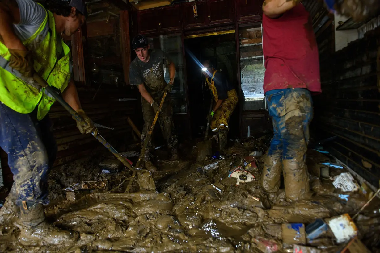 How hurricane season is affecting the way Americans follow the Trump-Harris race