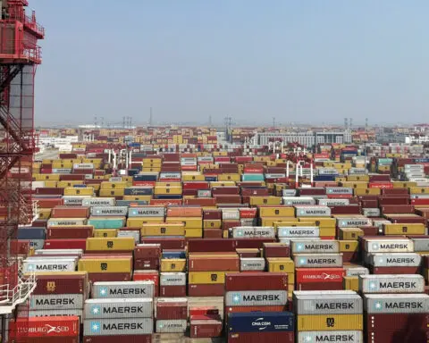 China's exports miss forecasts as lone bright spot fades