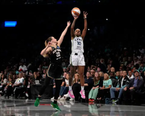 New York Liberty bounce back in Game 2 to even WNBA Finals against Minnesota Lynx