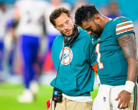 Miami Dolphins head coach expects Tua Tagovailoa to play again this year after latest concussion