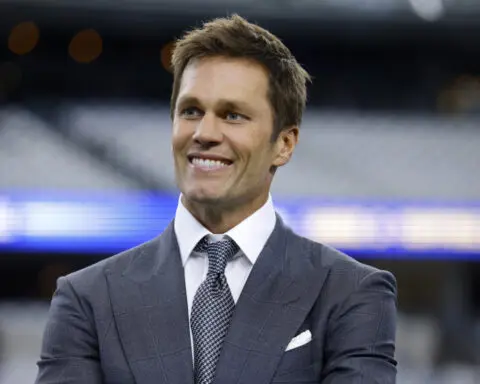 Tom Brady's purchase of a minority stake in the Las Vegas Raiders is approved by NFL team owners