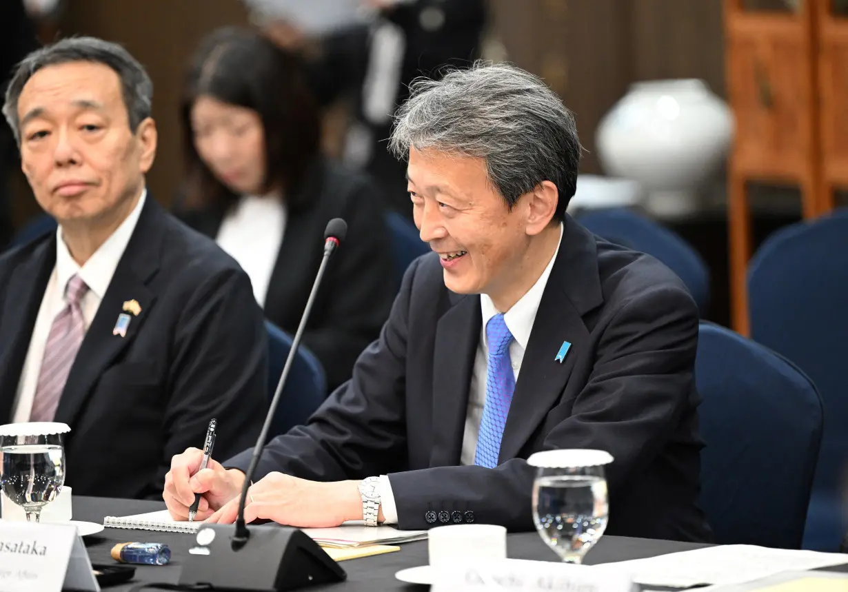 South Korea's First Vice Foreign Minister Kim Hong-kyun, United States Deputy Secretary of State Kurt M. Campbell and Japan's Vice Foreign Minister Masataka Okano meet in Seoul