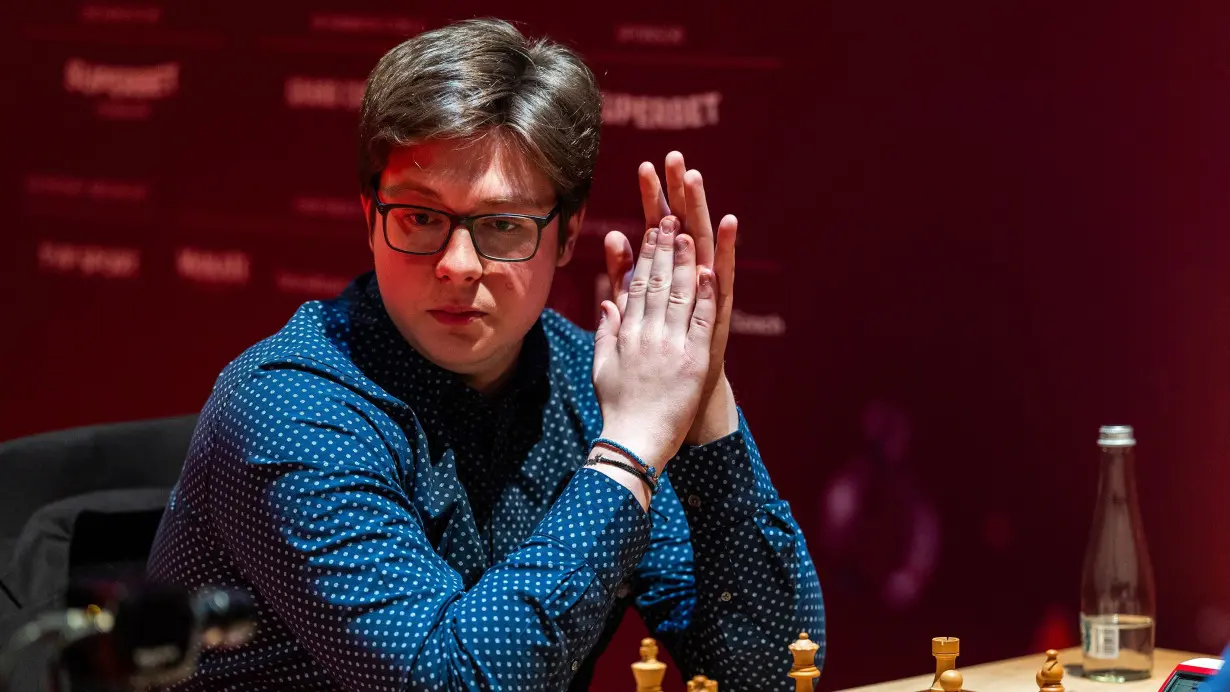 Chess grandmaster Kirill Shevchenko expelled from competition for allegedly using a mobile phone during matches