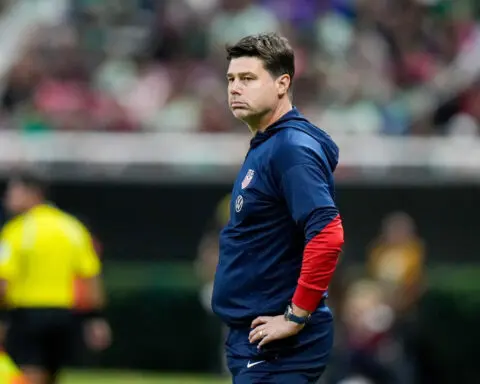 Mexico ends seven-match winless run against the USA and hands Mauricio Pochettino his first defeat as head coach