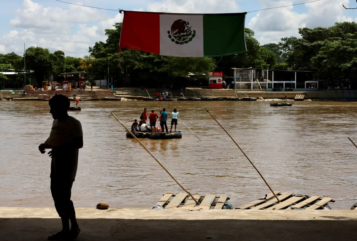 Mexican army's killing of six migrants reignites row over military's role in security