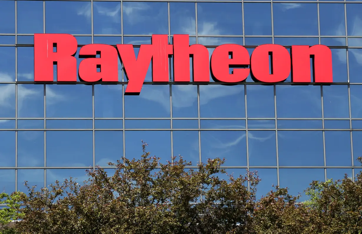 Raytheon-Bribes