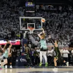 Ionescu's 3-pointer with 1 second left gives Liberty 80-77 win over Lynx and 2-1 lead in WNBA Finals