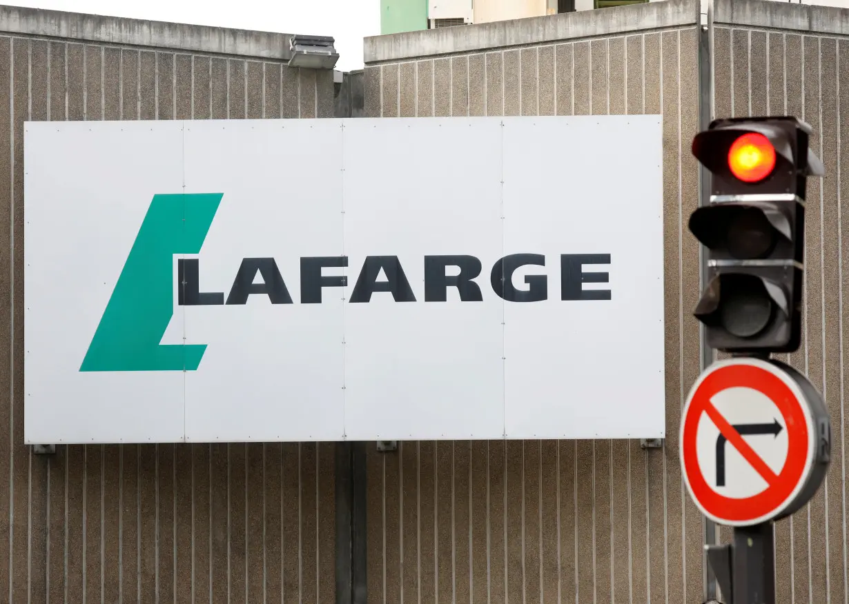 FILE PHOTO: Lafarge plant in Paris