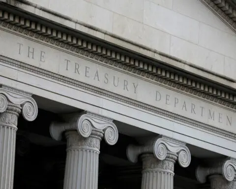 Foreign holdings of US Treasuries soar to all-time peak in August, data shows