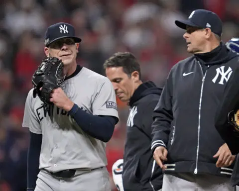 Injured Yankees reliever Ian Hamilton replaced on ALCS roster with Mark Leiter Jr.