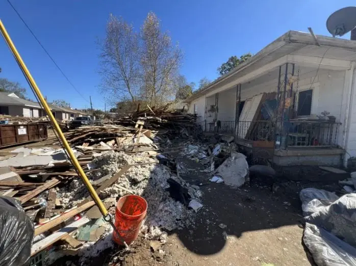 Family recounts harrowing escape from rising floodwaters during Helene