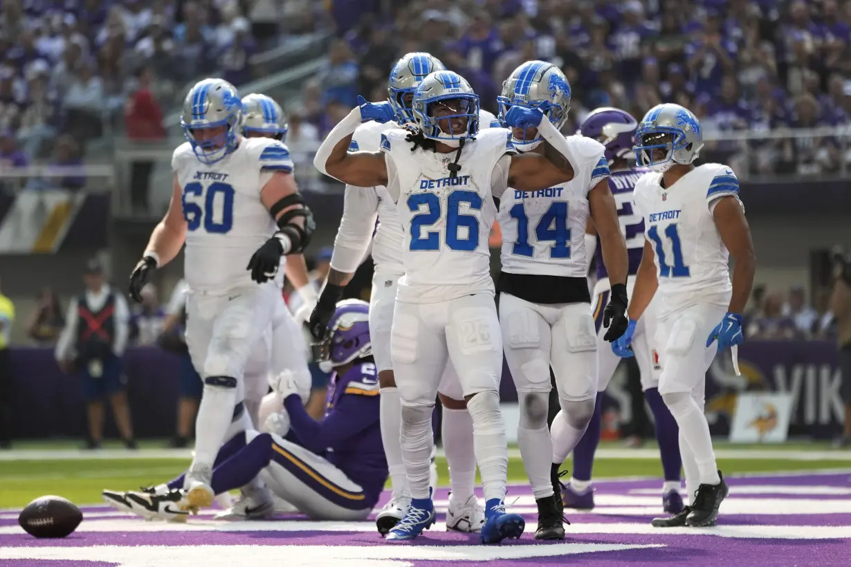 Lions Vikings Football