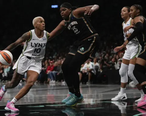 New York Liberty win first WNBA championship, beating Minnesota 67-62 in OT