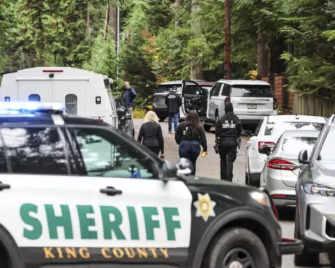 Teen in custody after 5 found dead in shooting at home in Washington state, police say