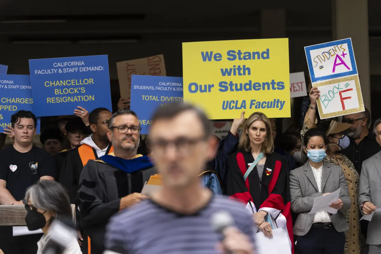 Campus Protests Faculty