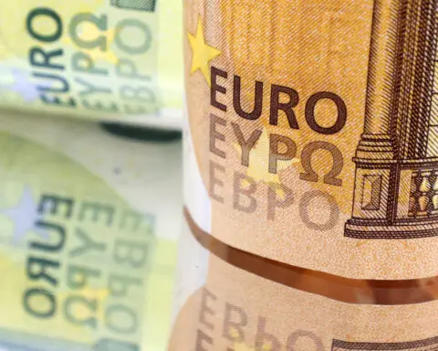 Goldman Sachs says euro could drop 10% under Trump tariffs and tax cuts