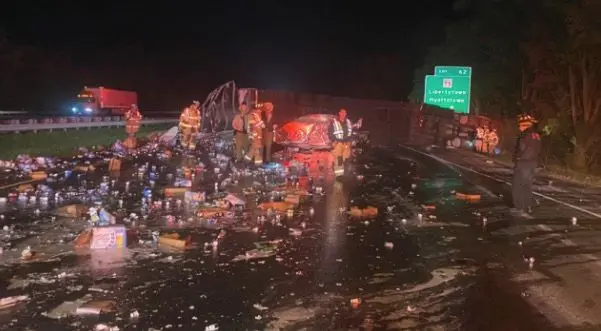 Overturned beer truck blocks interstate in Maryland