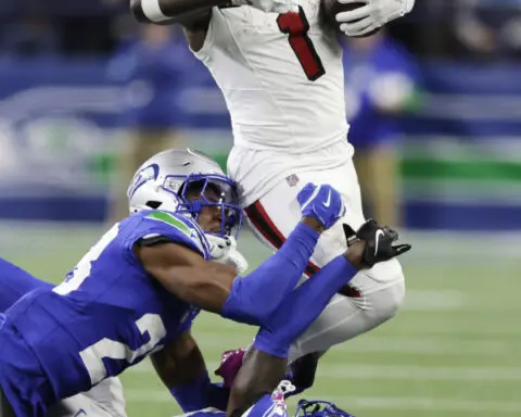 49ers WR Deebo Samuel gets released from the hospital, AP source says