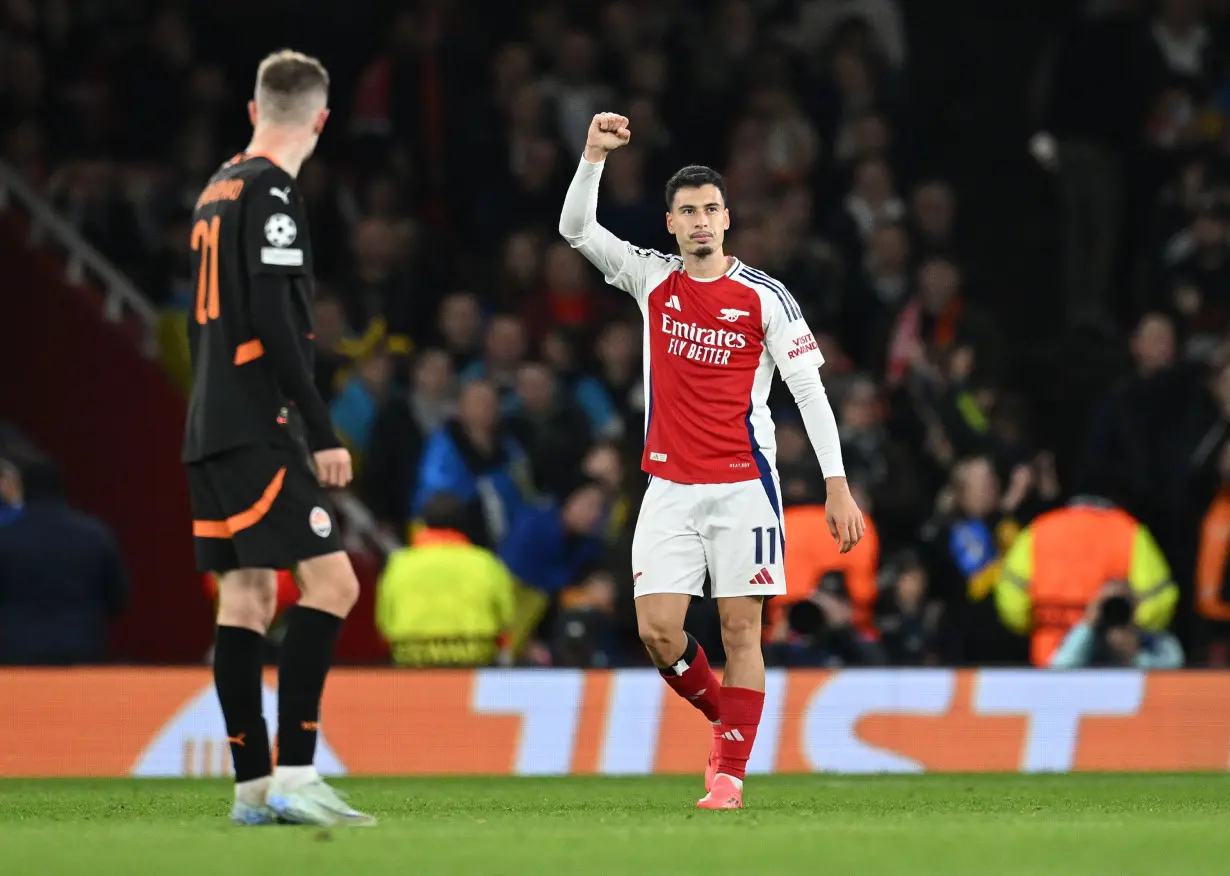 Arsenal bounces back from shock defeat with hard-fought Champions League win over Shakhtar Donetsk