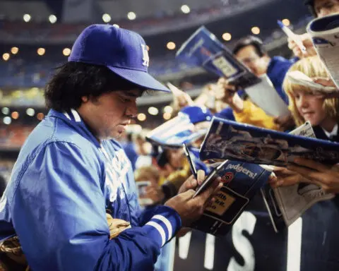 Former MLB superstar Fernando Valenzuela dead at age 63