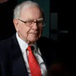 Warren Buffett says he won't endorse investment products or candidates