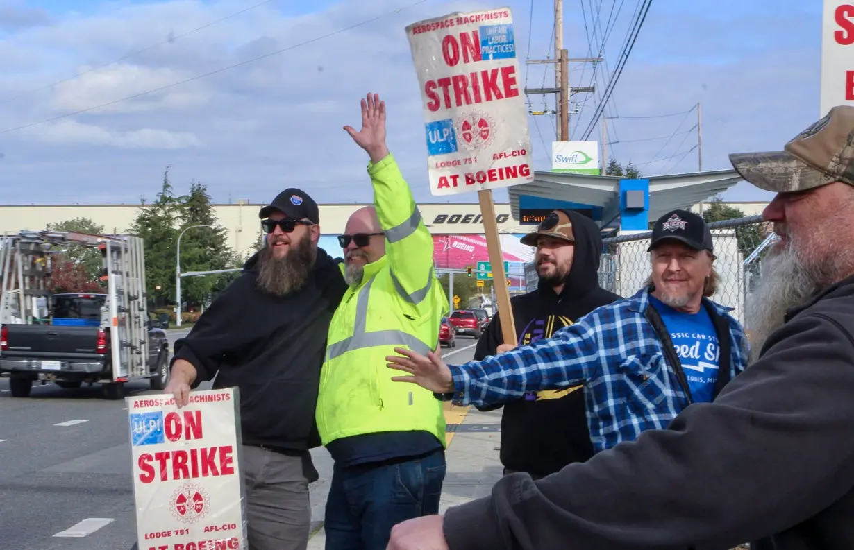 Union members reject deal with Boeing, prolonging strike