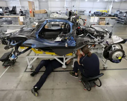 UK business sentiment weakest in two years before budget, CBI says