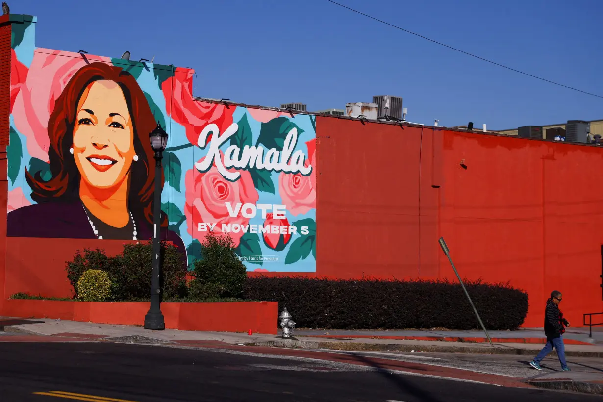 Mural in support of Democratic presidential nominee and U.S. Vice President Kamala Harris in Atlanta