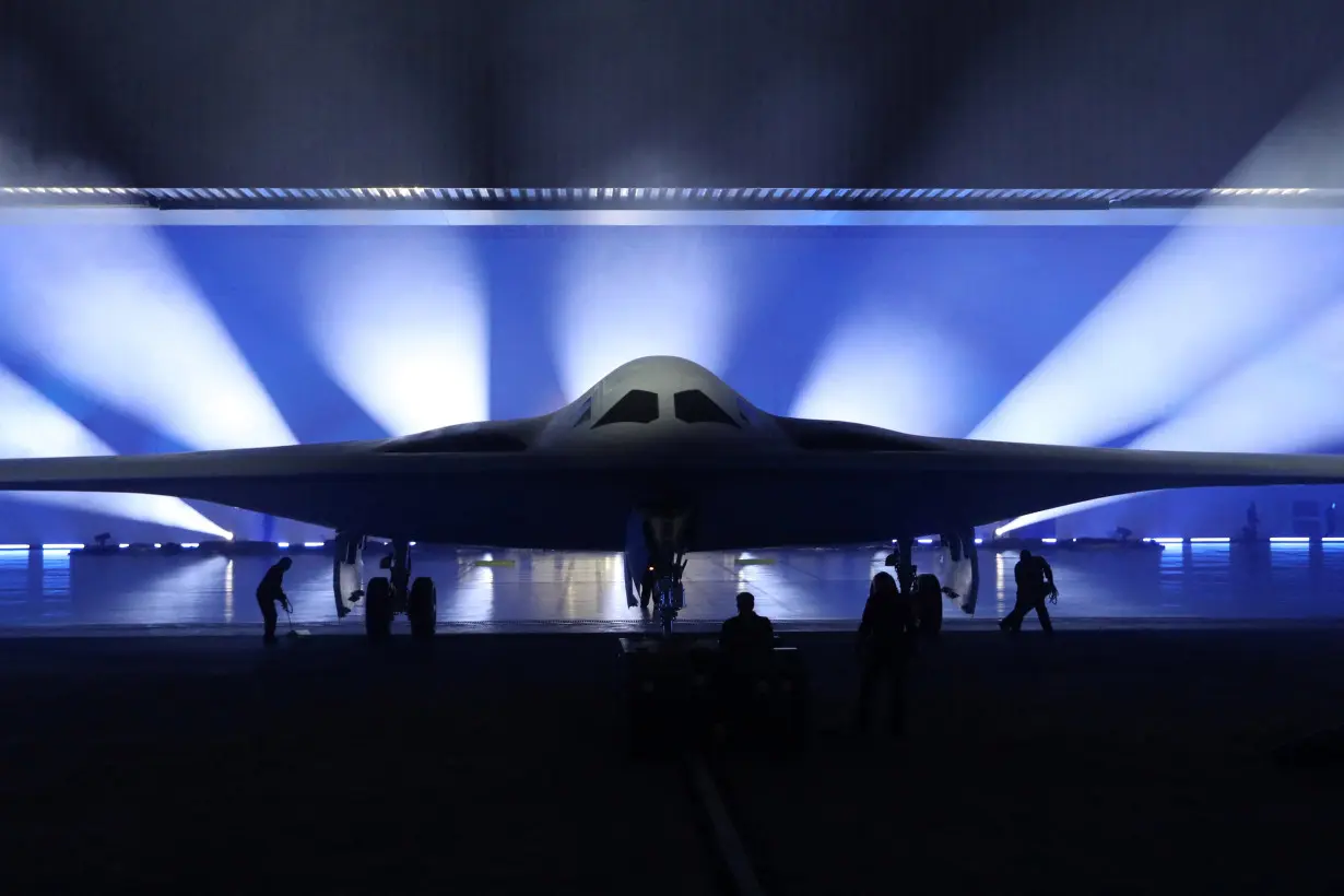 Northrop Grumman unveils B-21 Raider