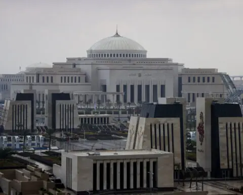 IMF says size of Egypt's loan programme is still appropriate