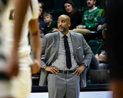 USF men’s head basketball coach Amir Abdur-Rahim dead at 43